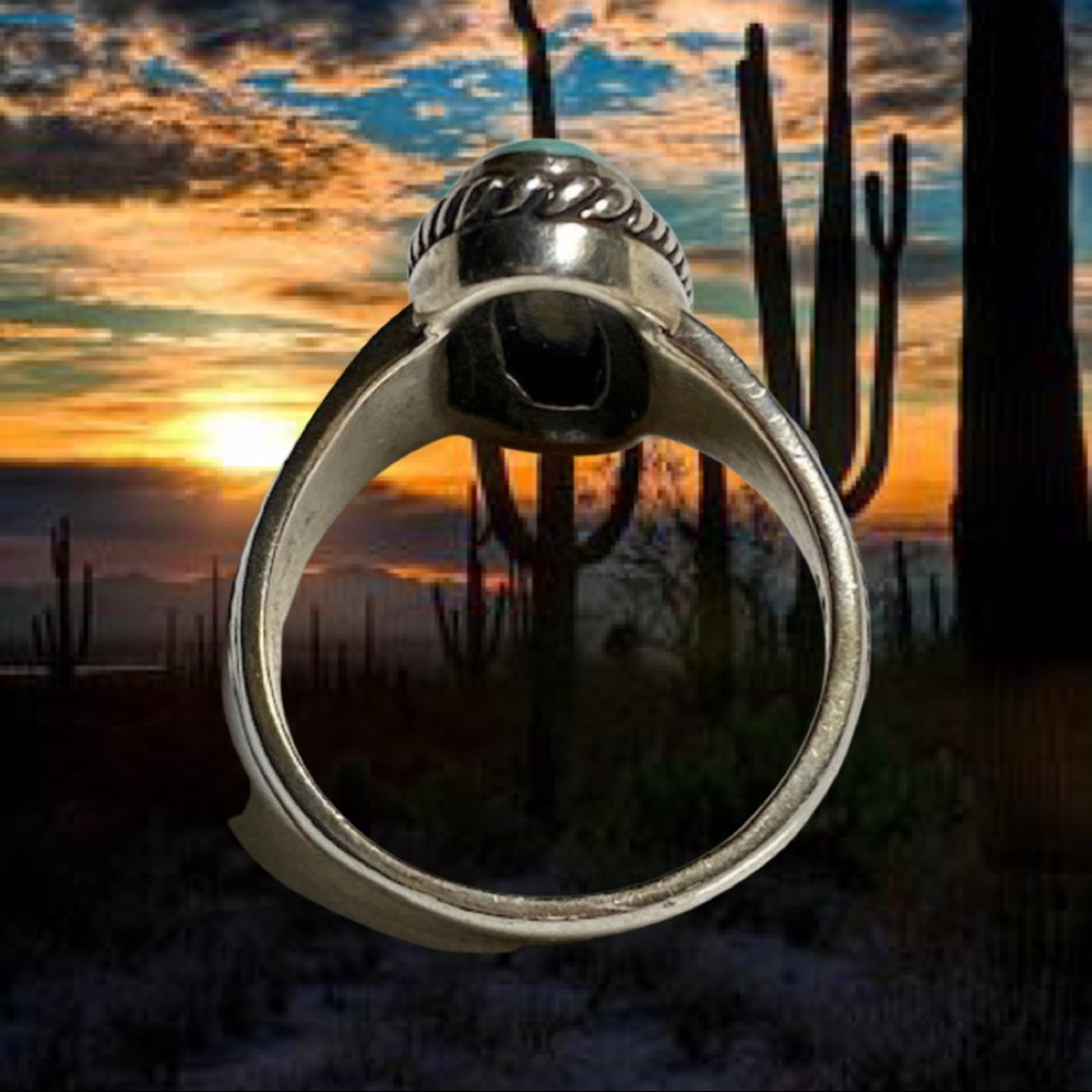 Silver Multicolor Geometric Ring - image 4